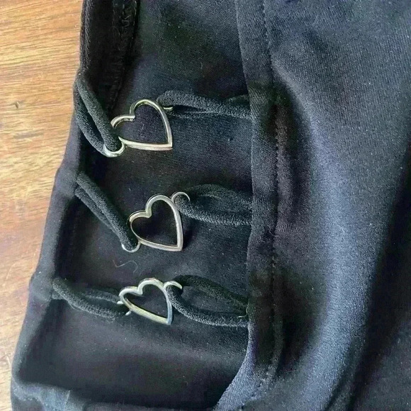 The Kript black feather bottom leggings - Picture 3 of 4